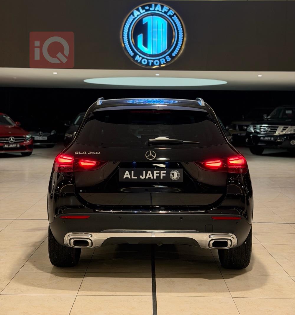 مرسيدس بنز GLA